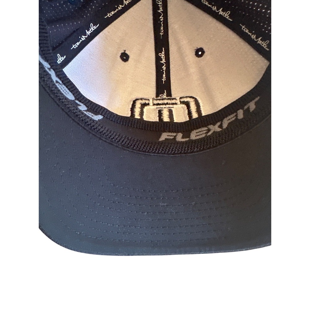 Travis Matthews Flexfit Black Embroidered Cap S-M 100% Polyester Golf - Picture 4 of 5